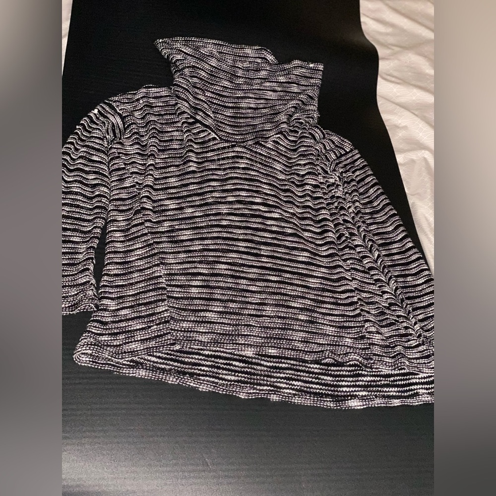 Splendid long sleeve top